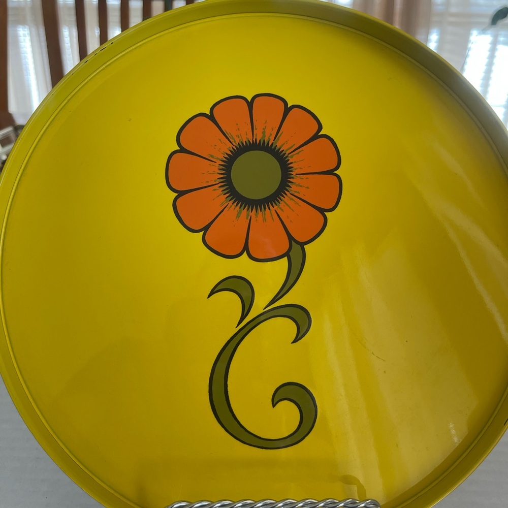 Retro Japanese Lacquerware tray.